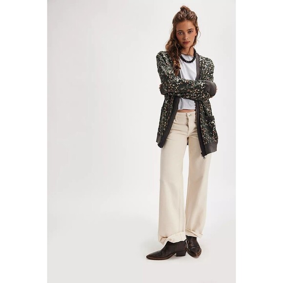 Free People We The Free Aiden Cardigan Jacket Sweatshirt Top Floral XS  283634 - Picture 3 of 9